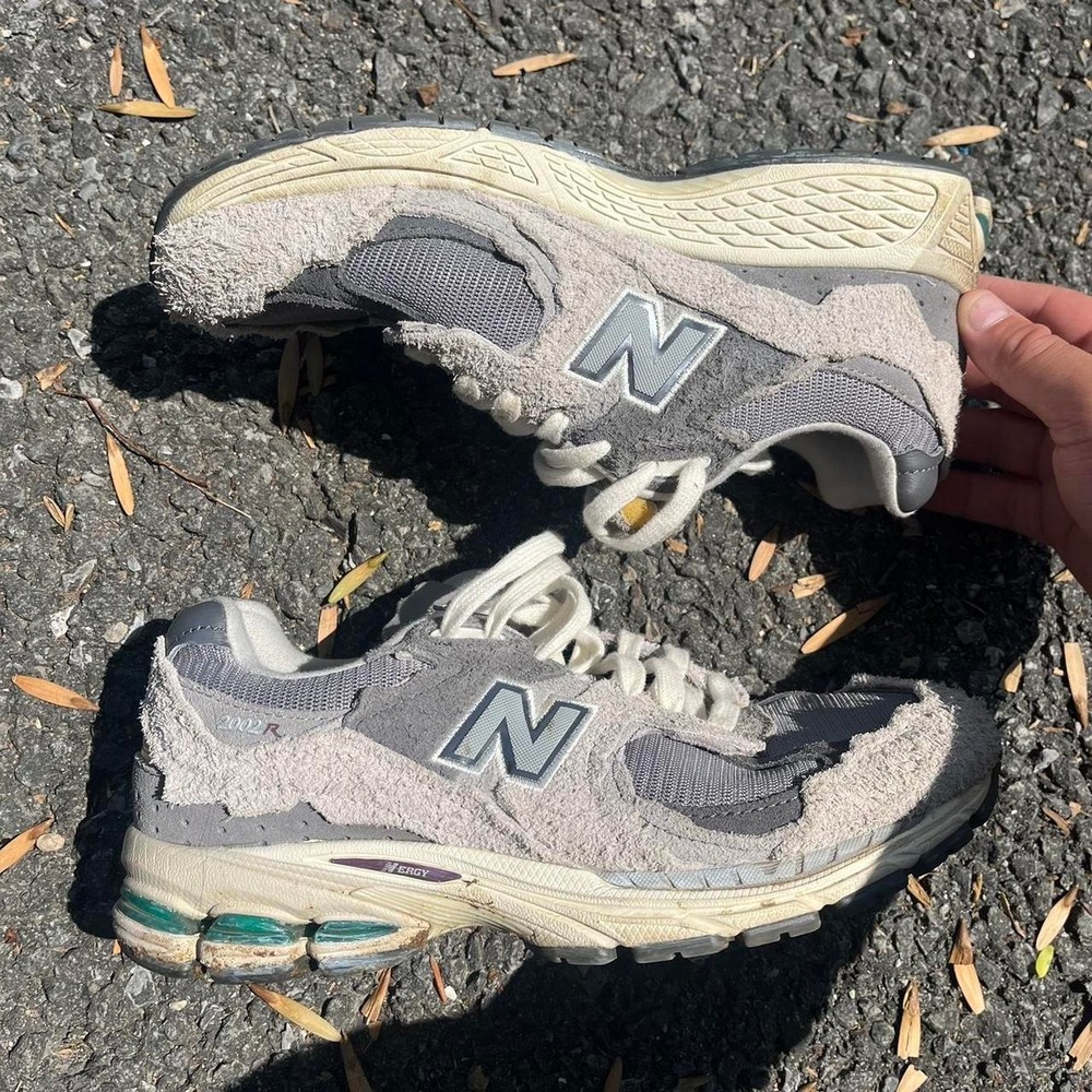 New Balance 2002R Protection Pack "Rain Cloud" sneakers size 8w